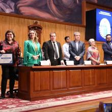 María Luisa García Bátiz, ganadora del Premio Universitario de Derechos Humanos